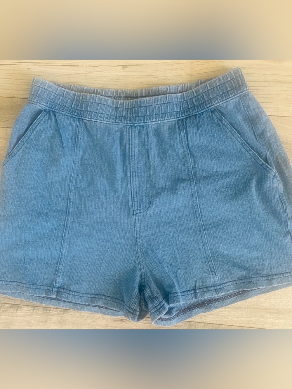 LARGE. HALARA ELASTIC WAIST SIDE POCKETS COTTON SHORTS